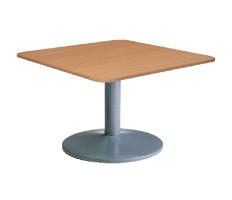 Location de mobilier : location table basse HOEDIC