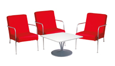 3 x CLISSON chauffeuse rouge / 1 x MALVILLE blanc : ensemble de mobiliers en location